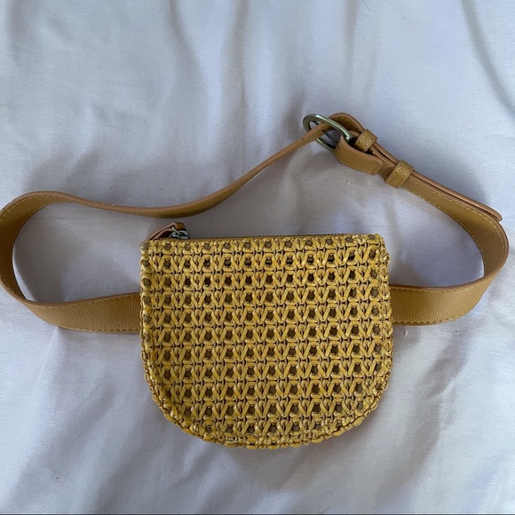 rattan fanny pack